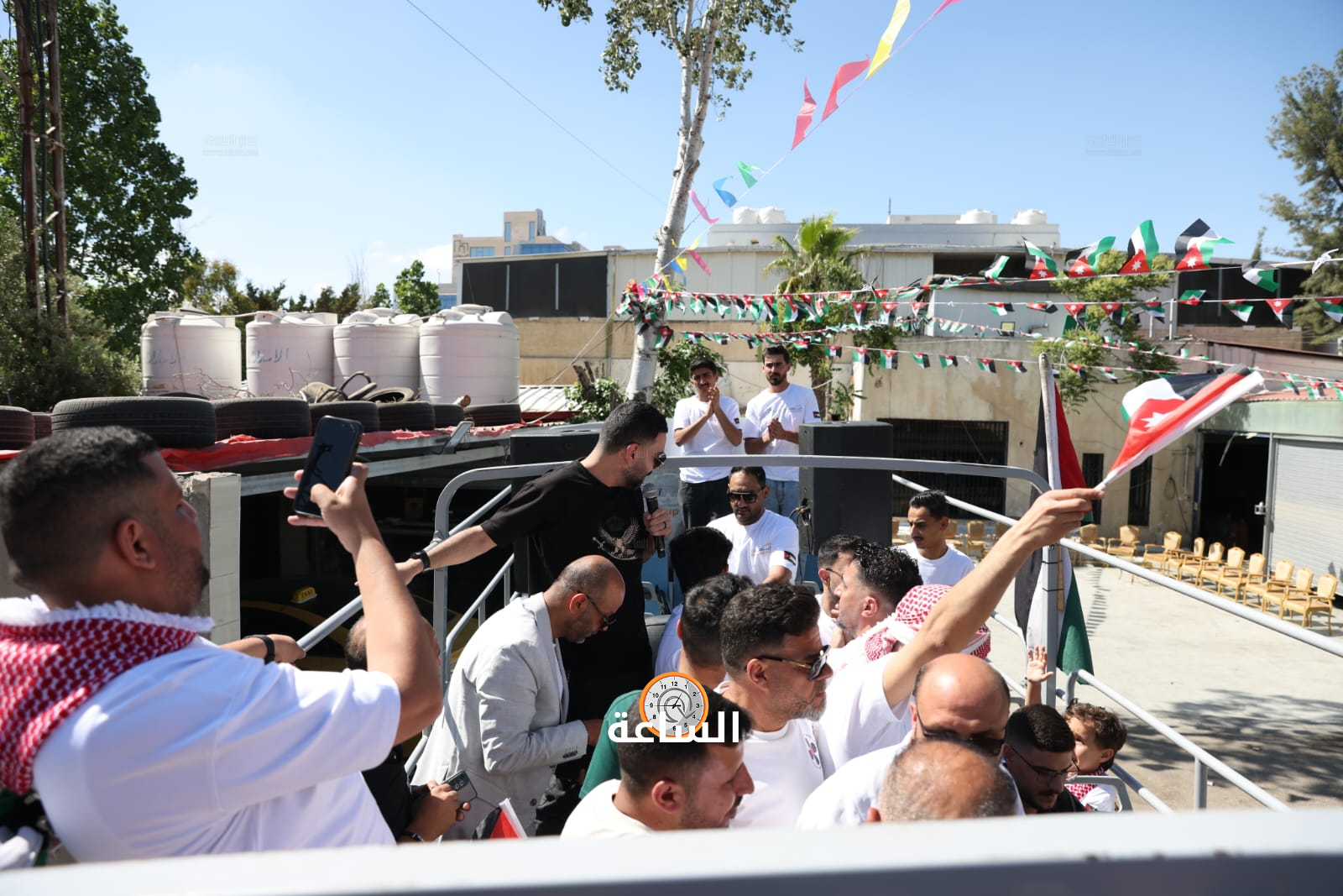 Madar Al-Saa Images 0.46930051517224647