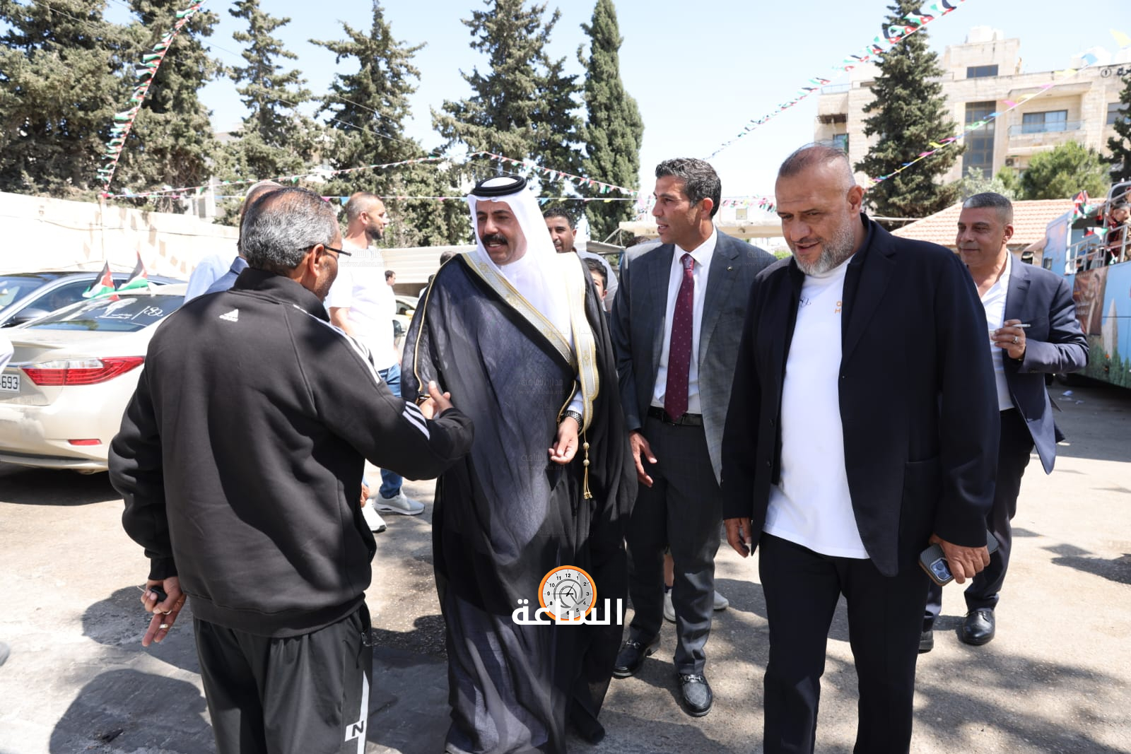 Madar Al-Saa Images 0.1749796150459857