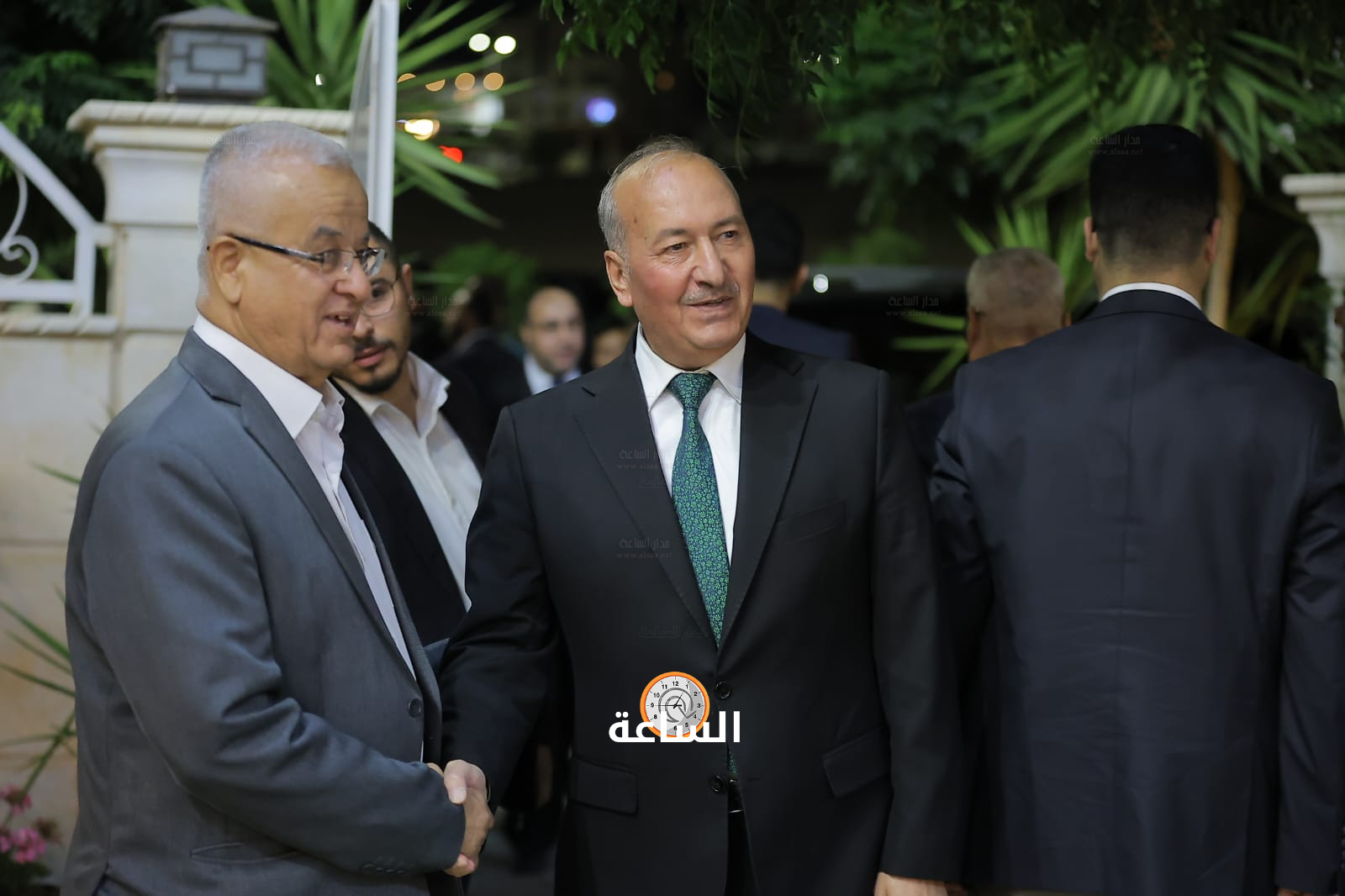 Madar Al-Saa Images 0.814302028383335