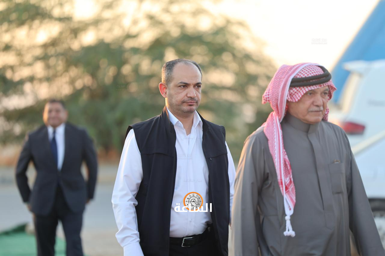 Madar Al-Saa Images 0.8740601419457316