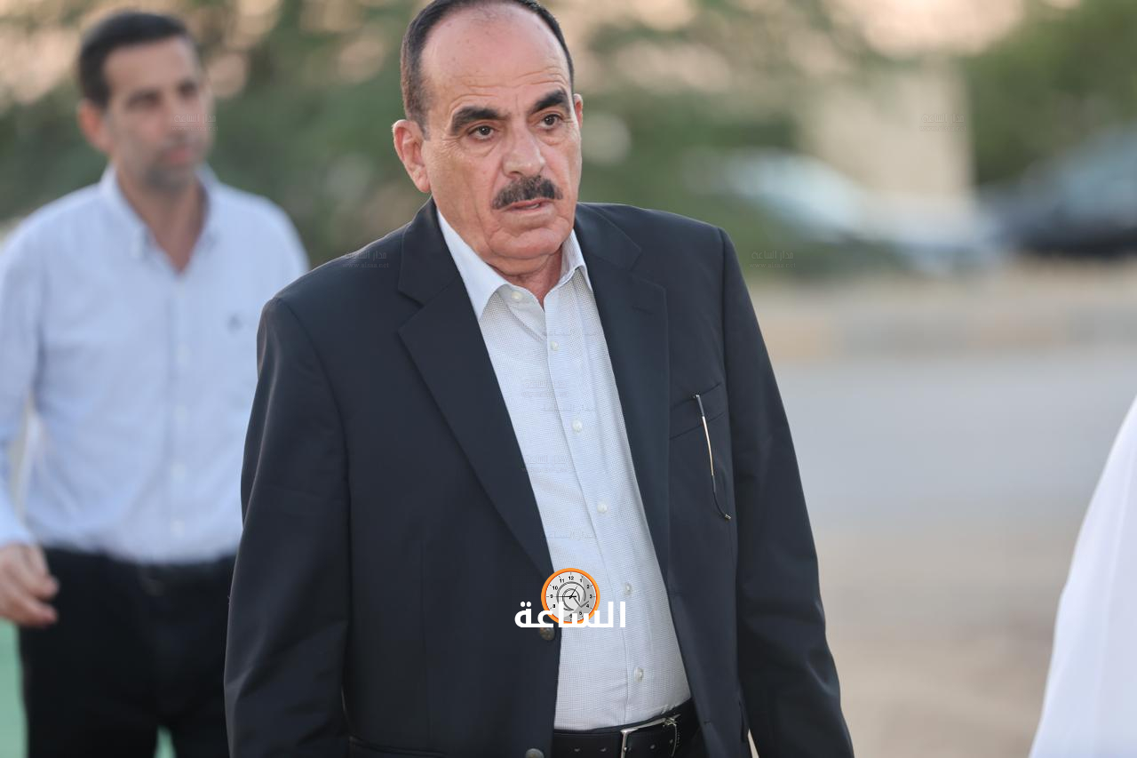 Madar Al-Saa Images 0.008113498630299643