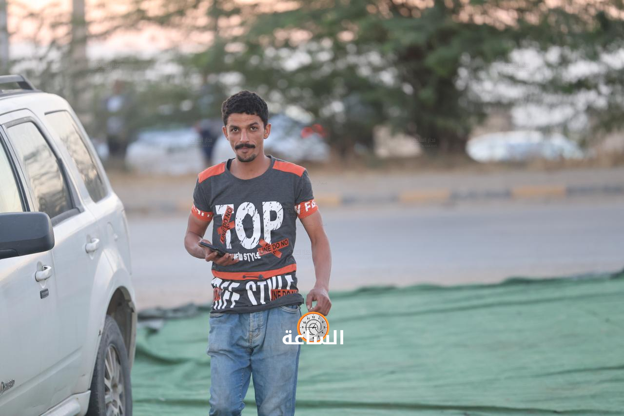 Madar Al-Saa Images 0.19350229206375935