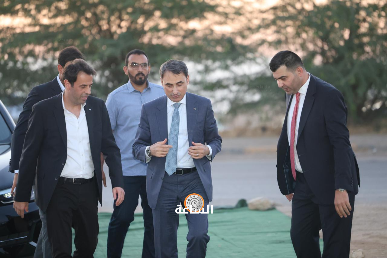 Madar Al-Saa Images 0.8658851217094434