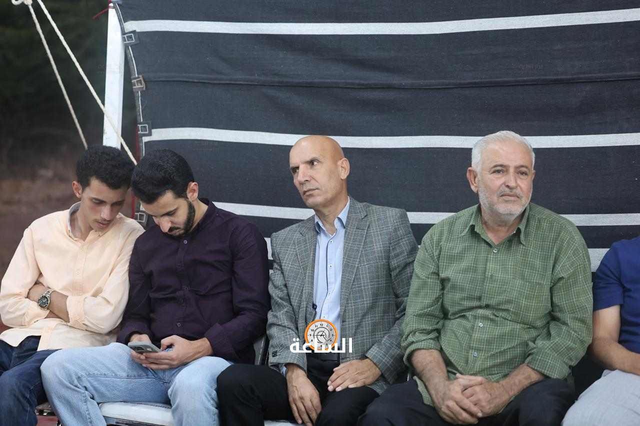 Madar Al-Saa Images 0.5842869760225158