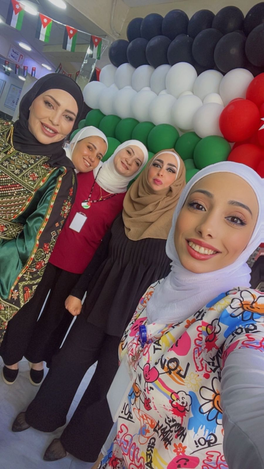Madar Al-Saa Images 0.4737948231206278