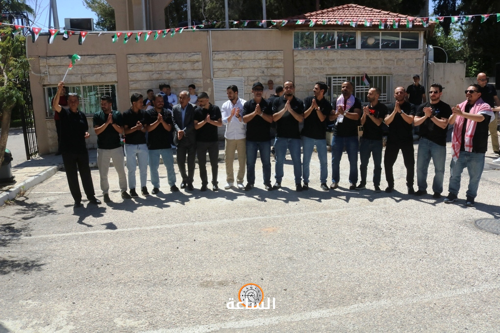 Madar Al-Saa Images 0.620329239211452