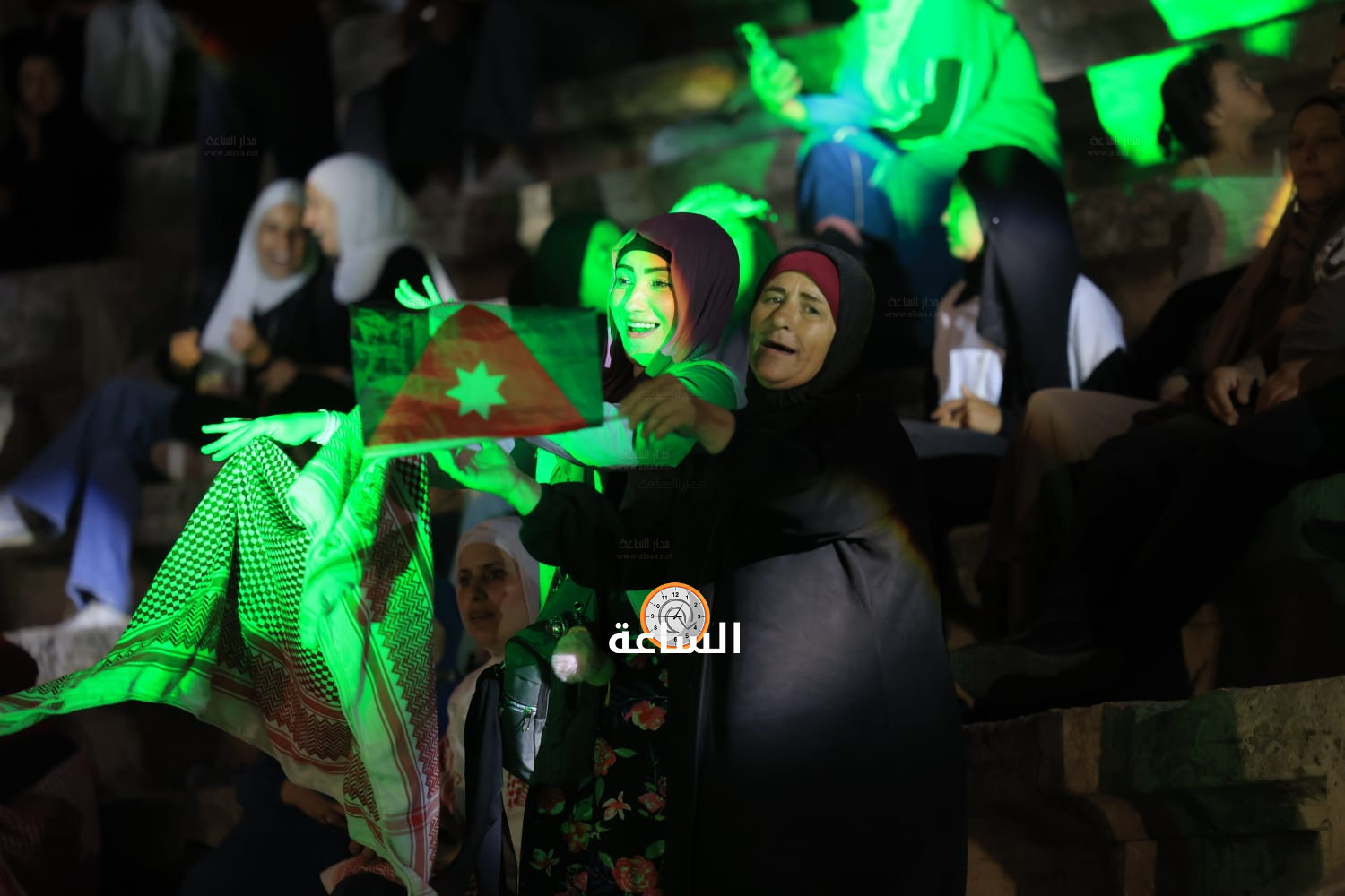 Madar Al-Saa Images 0.11666147028079155