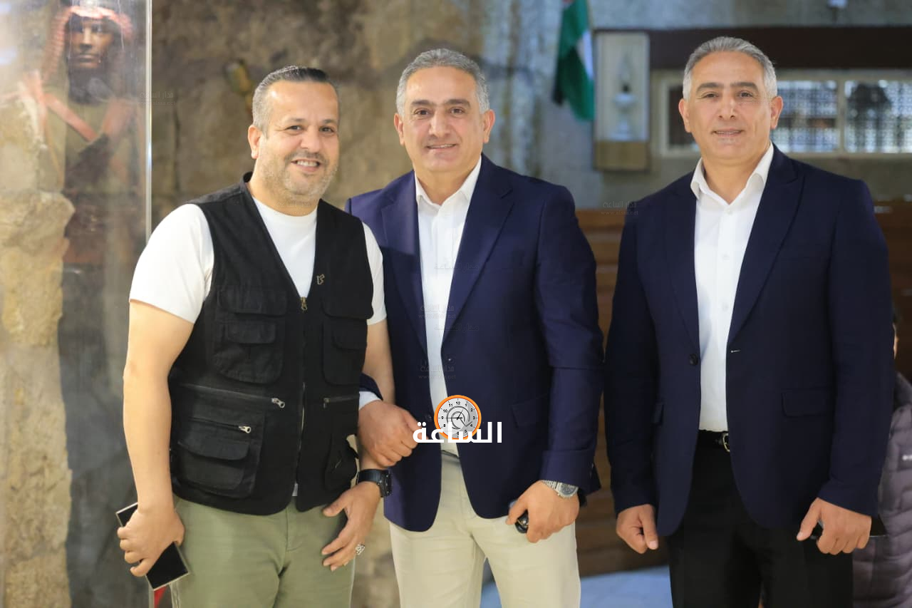 Madar Al-Saa Images 0.982876945227071