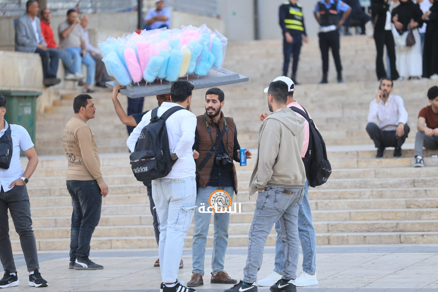 Madar Al-Saa Images 0.3006121331067384