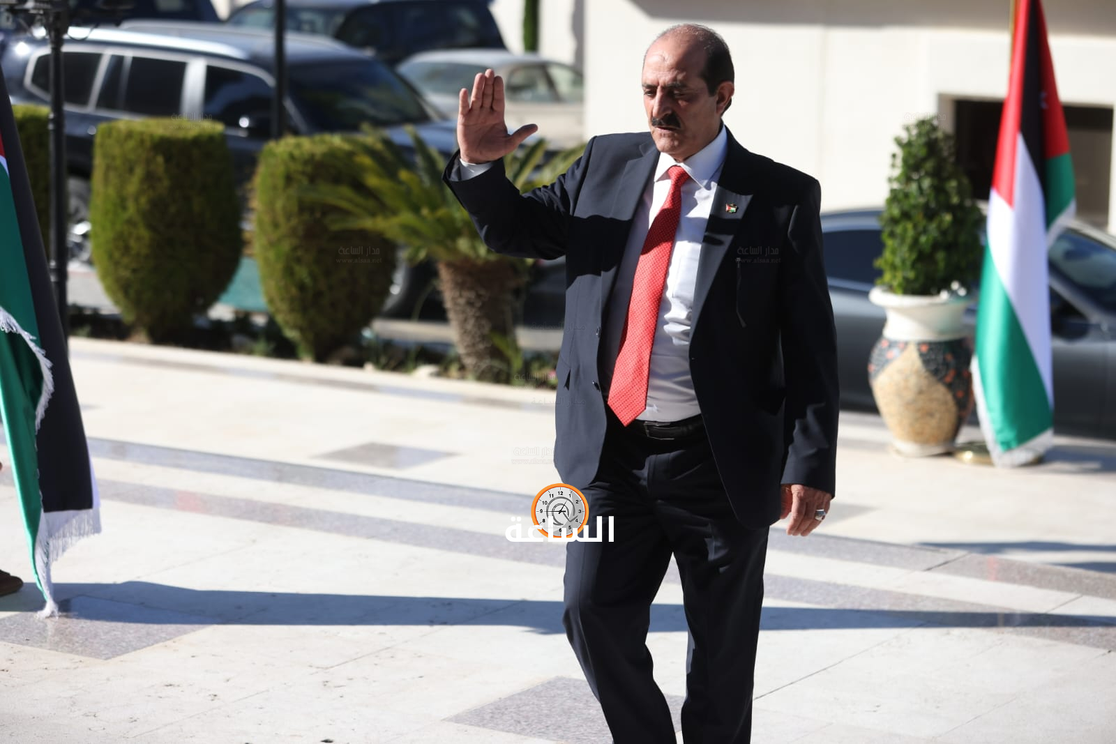 Madar Al-Saa Images 0.004412750502150842