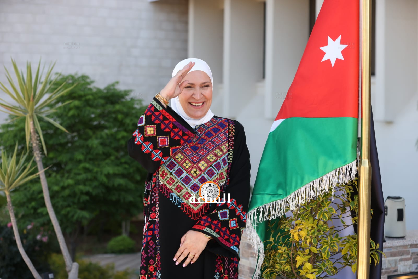 Madar Al-Saa Images 0.27490187837314906
