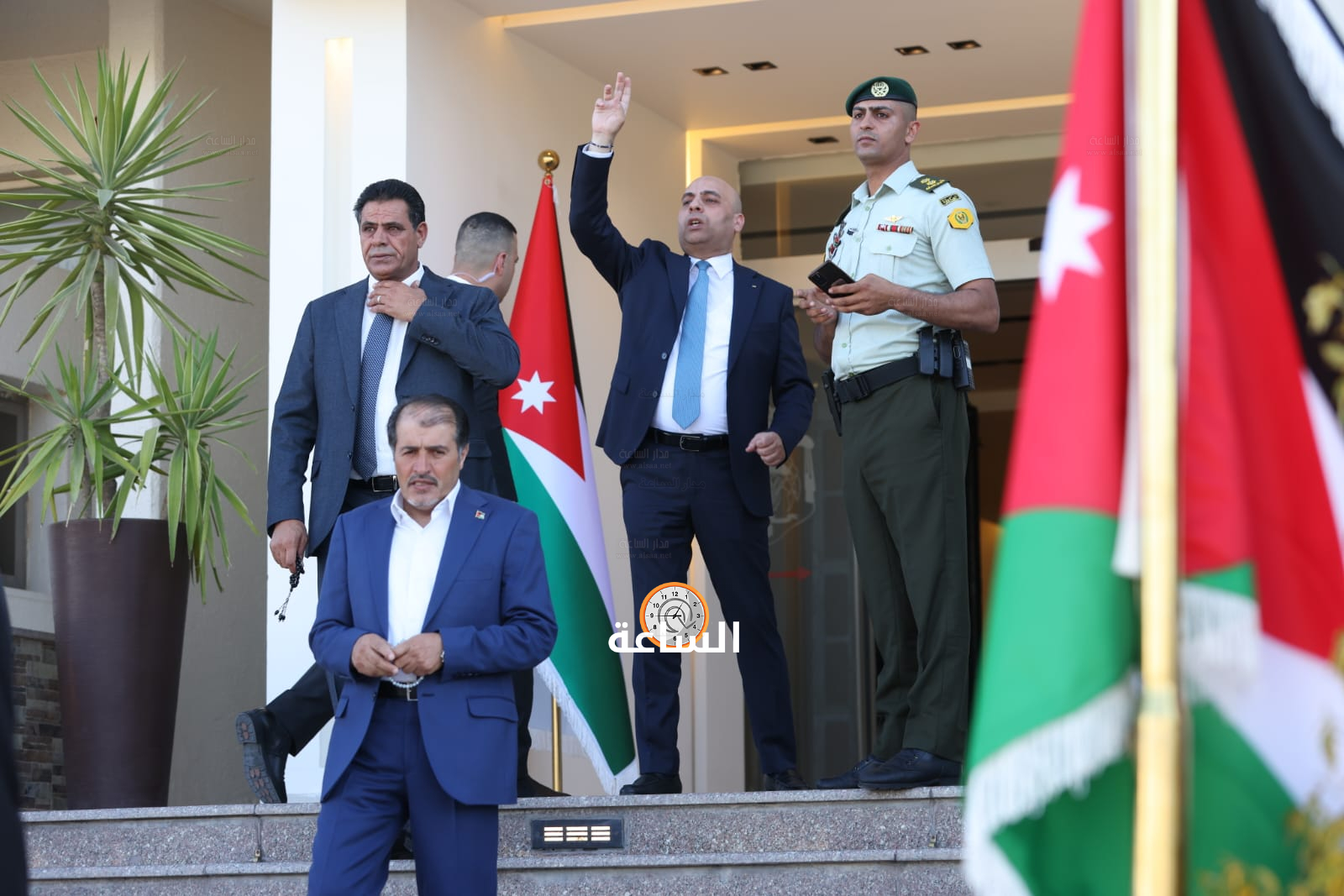Madar Al-Saa Images 0.4680839879066666