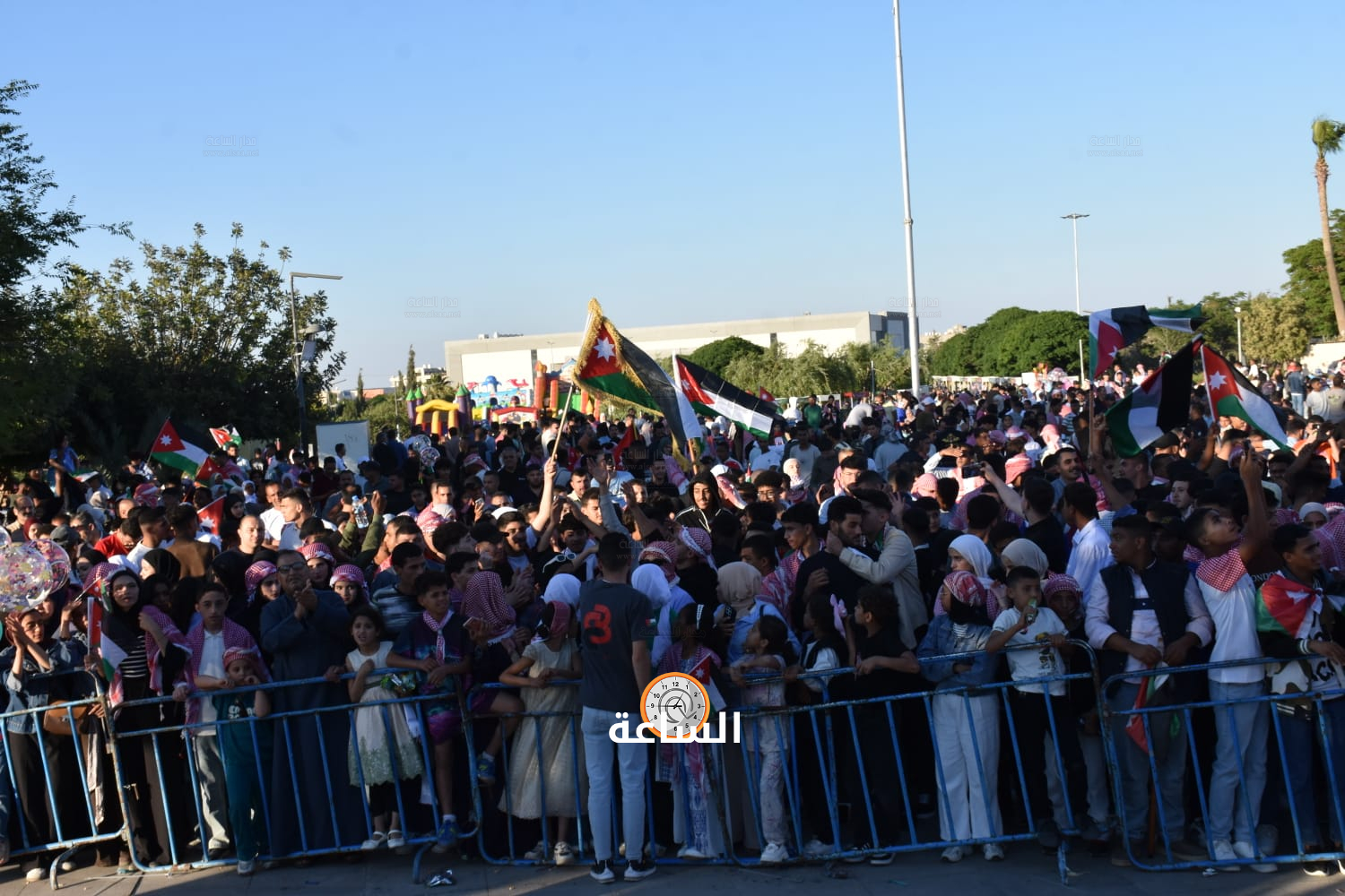 Madar Al-Saa Images 0.34027323478825533