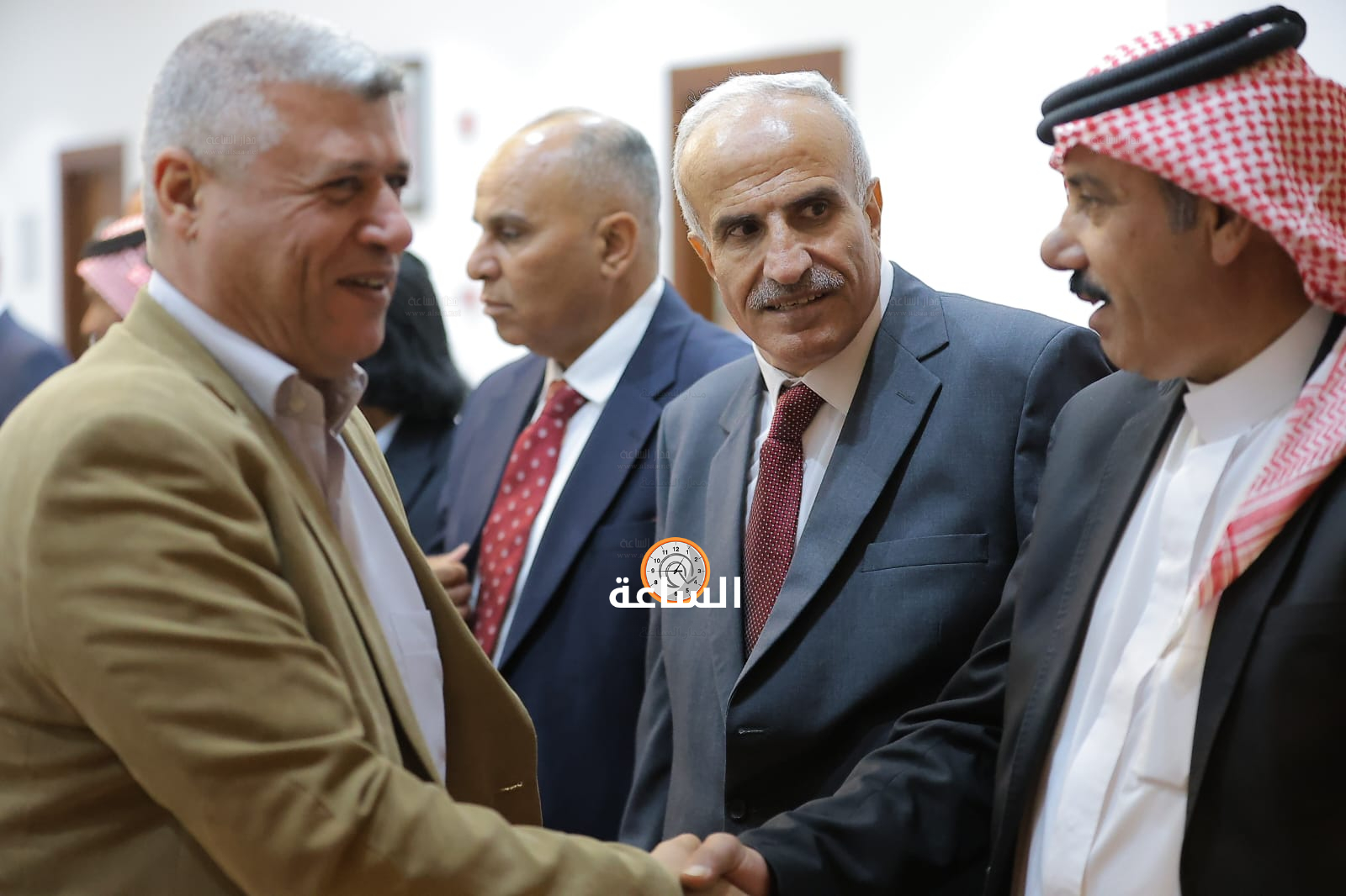 Madar Al-Saa Images 0.1928905849807696