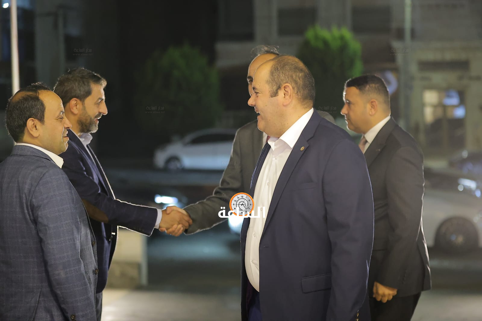 Madar Al-Saa Images 0.43596337269479446