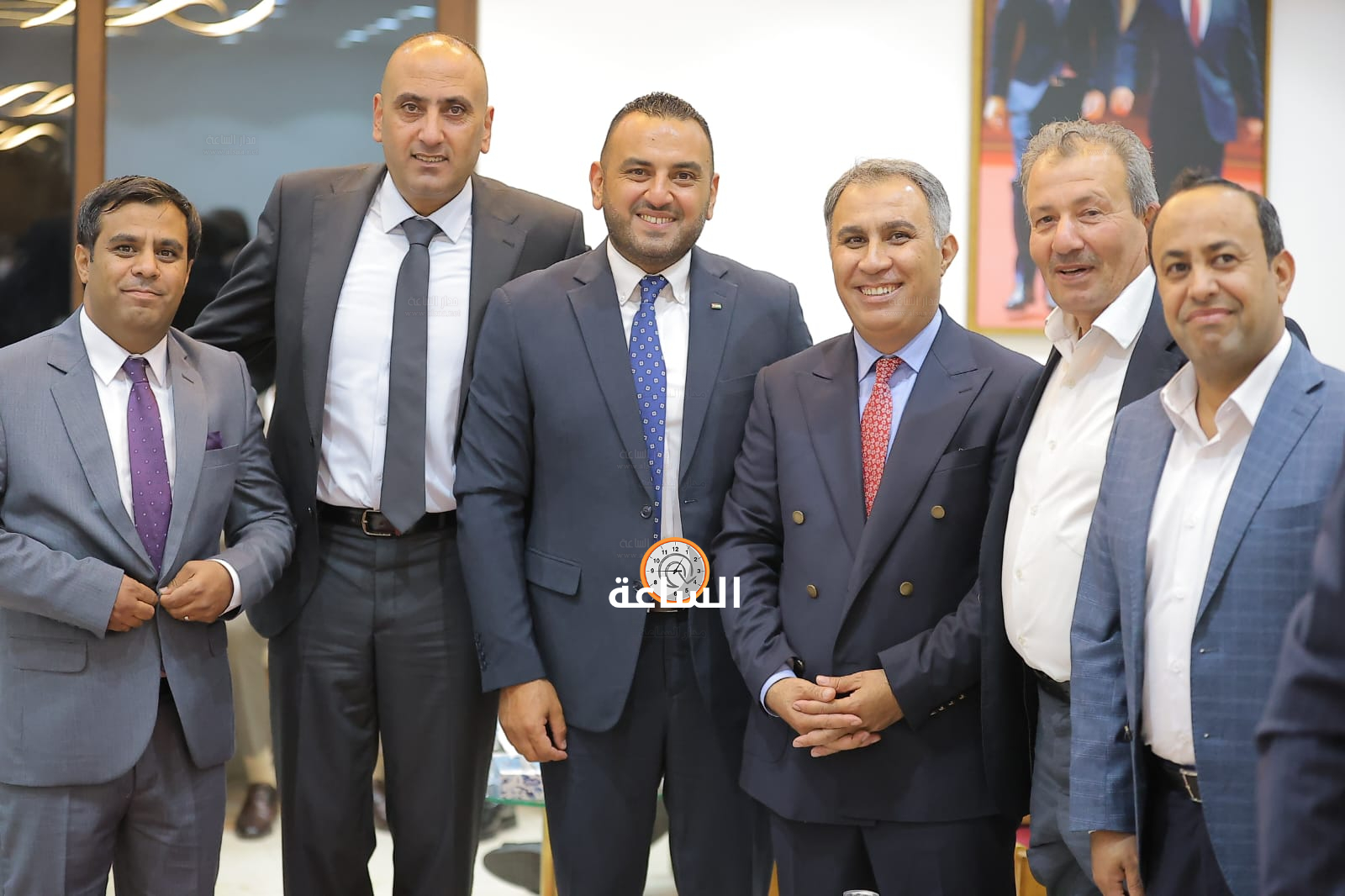 Madar Al-Saa Images 0.37308837854908394