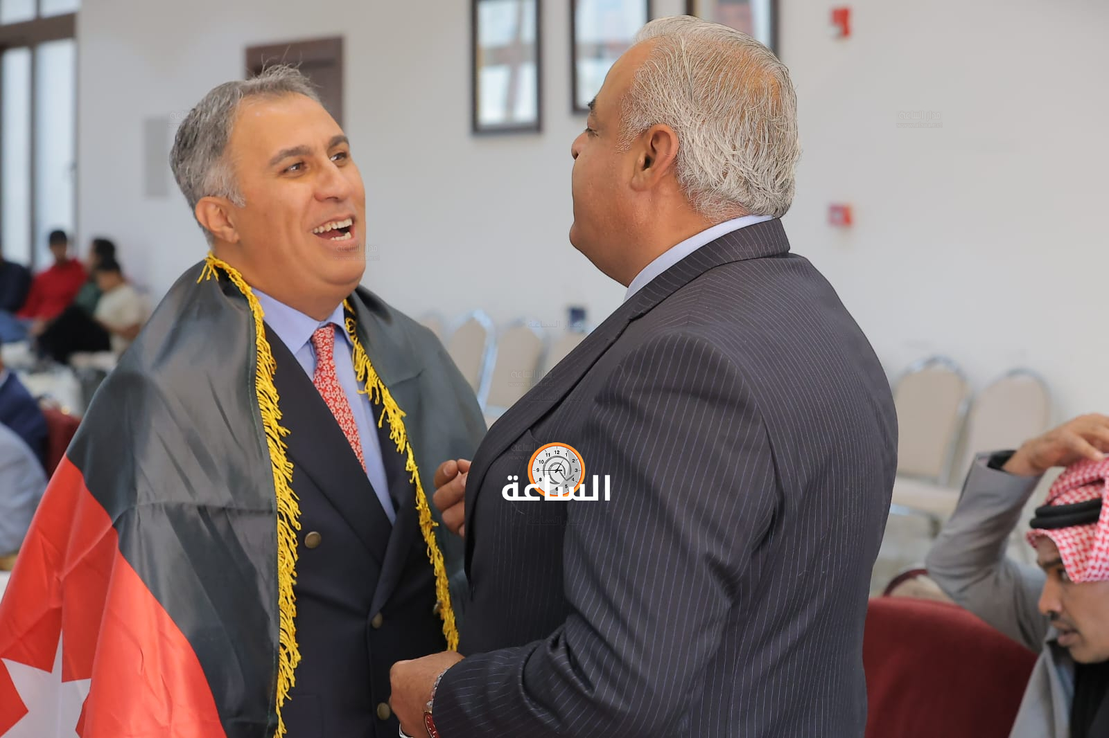 Madar Al-Saa Images 0.9402704622639745