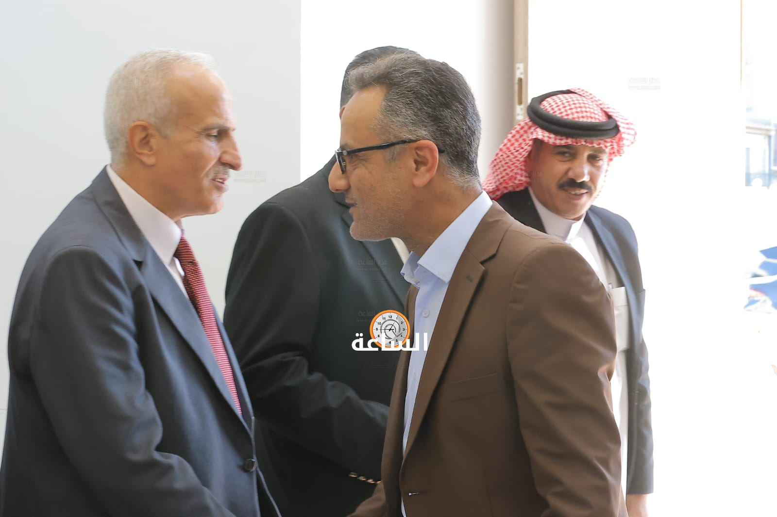 Madar Al-Saa Images 0.5938557364418273