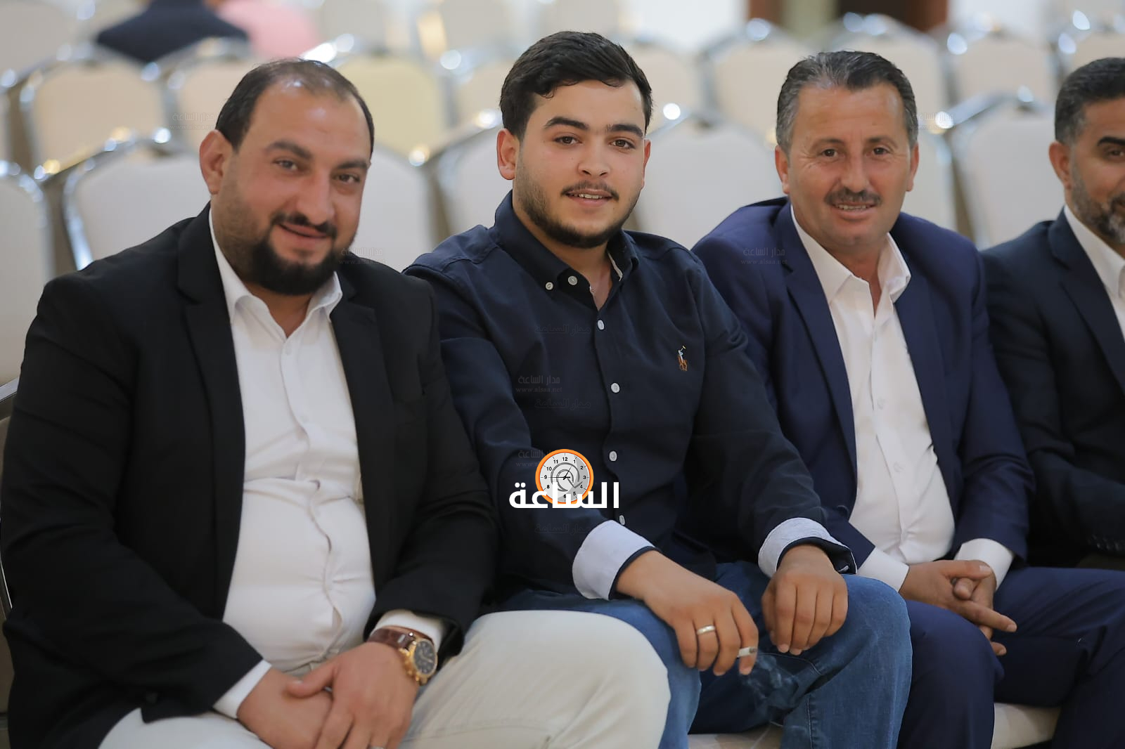 Madar Al-Saa Images 0.9532165398129673