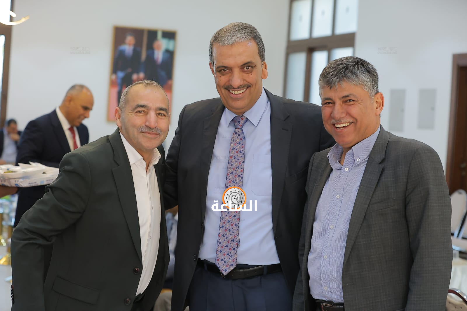 Madar Al-Saa Images 0.16423890286907916