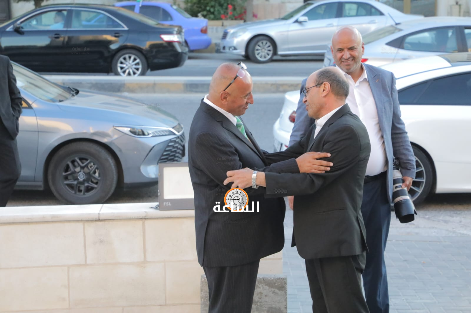 Madar Al-Saa Images 0.1583717683926078