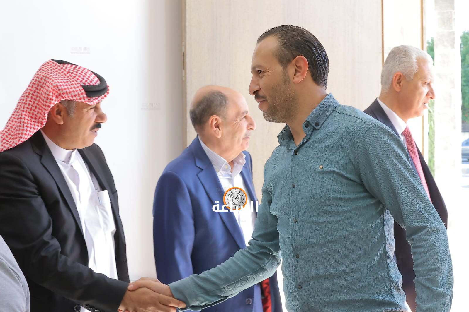 Madar Al-Saa Images 0.8931036967103735