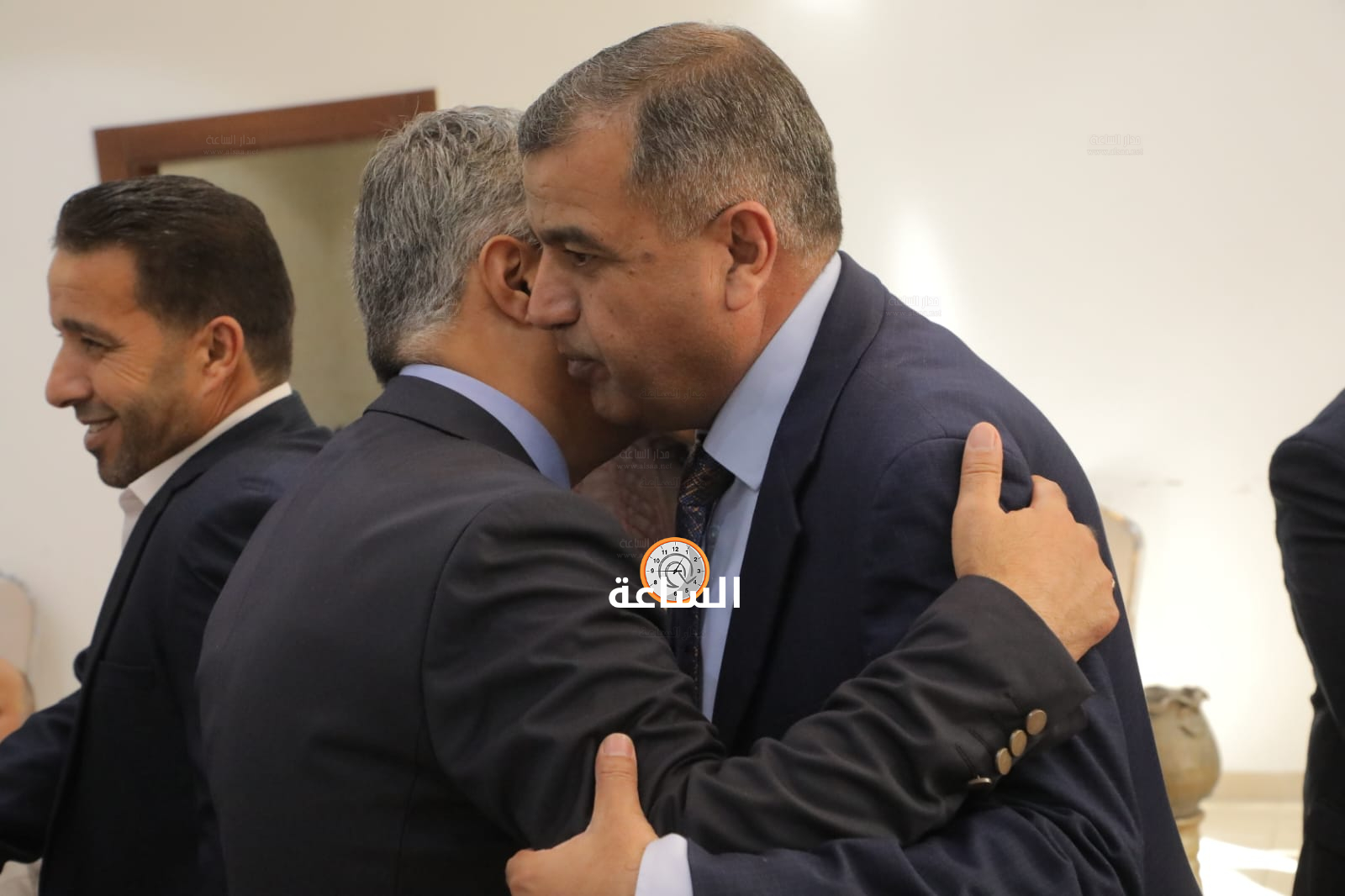 Madar Al-Saa Images 0.6652690412293474
