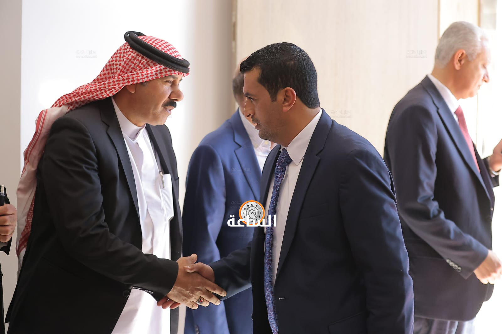 Madar Al-Saa Images 0.3078053612701904
