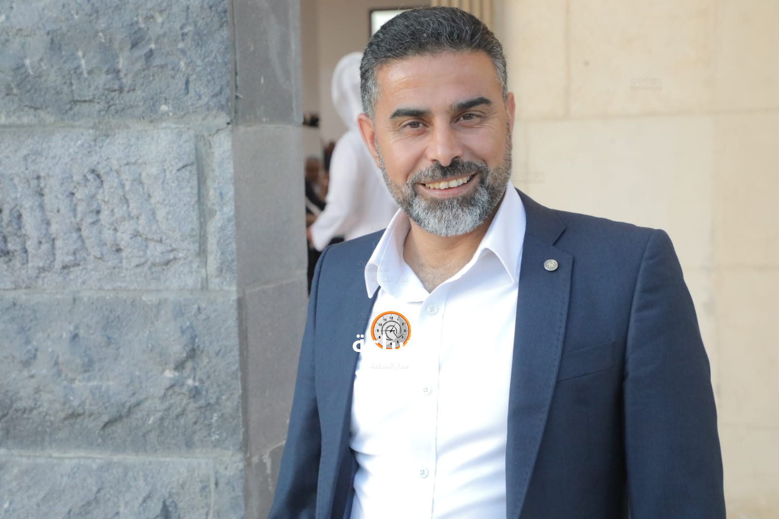 Madar Al-Saa Images 0.46286344318016137