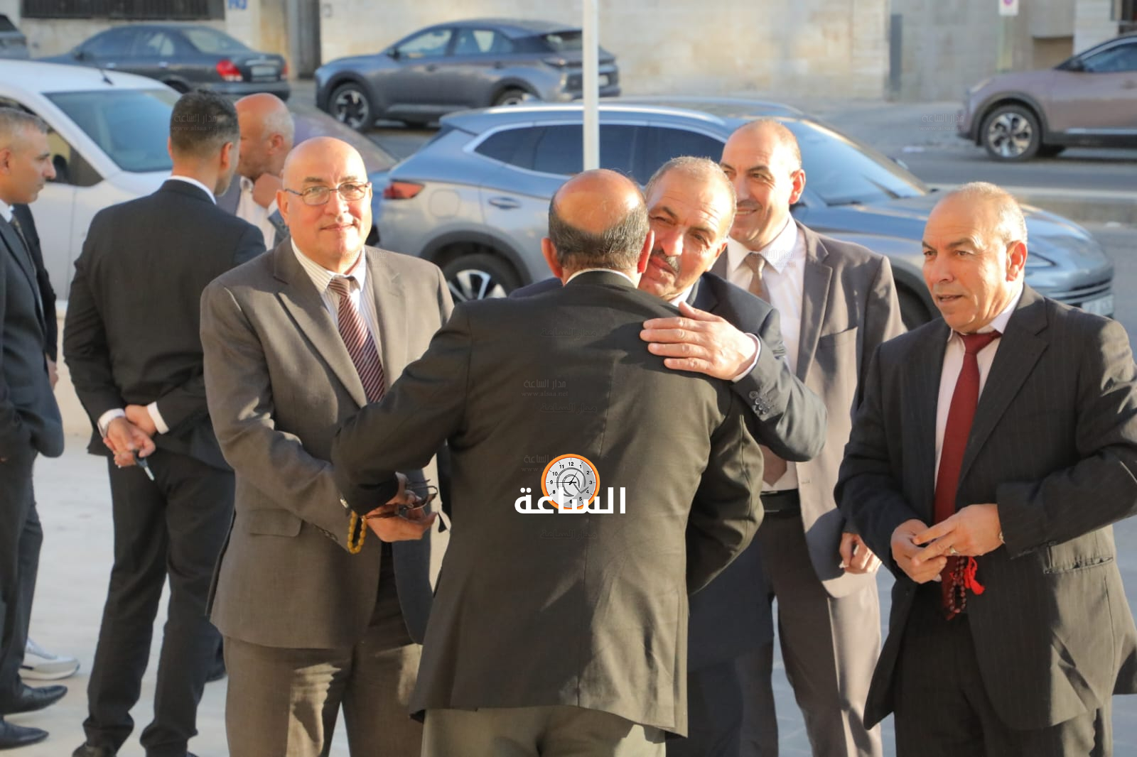 Madar Al-Saa Images 0.33647755060504336