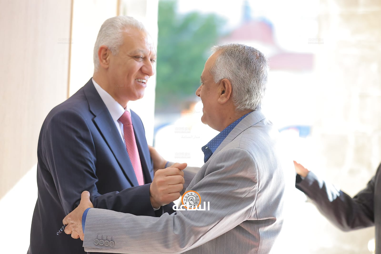 Madar Al-Saa Images 0.6971864007206173