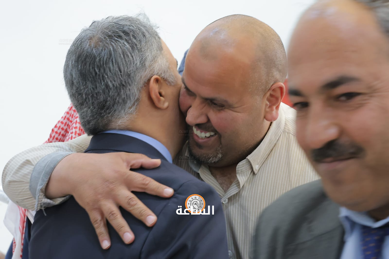 Madar Al-Saa Images 0.7852821541247794
