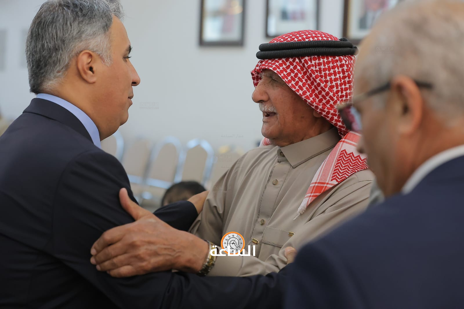 Madar Al-Saa Images 0.3343785718239609
