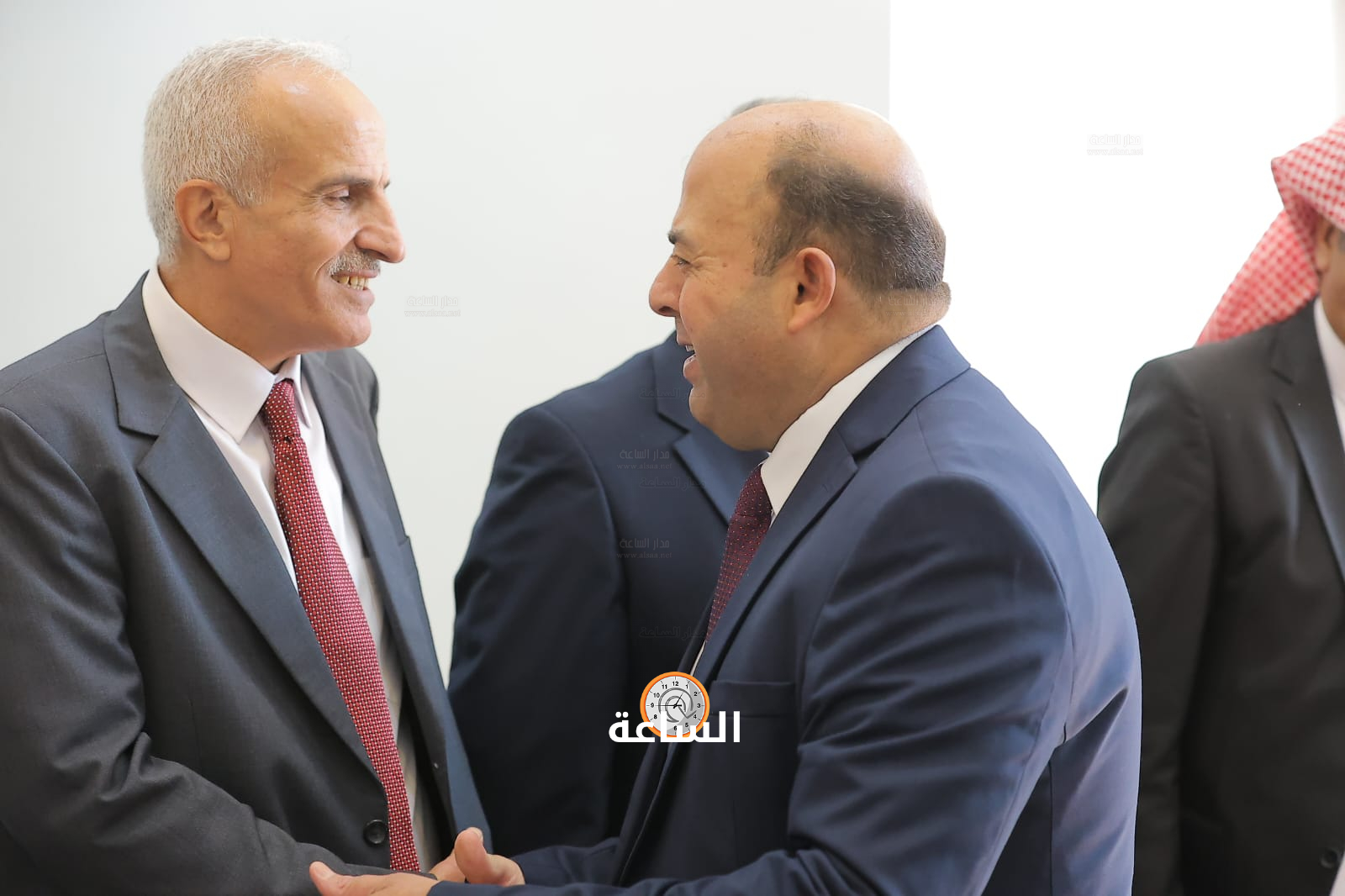 Madar Al-Saa Images 0.11152028092193833