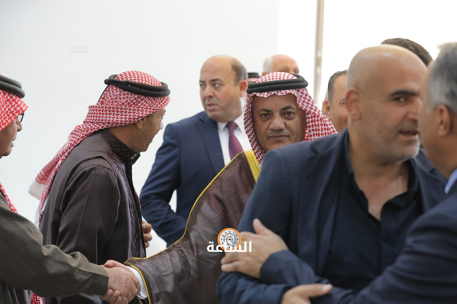 Madar Al-Saa Images 0.9808448881781359