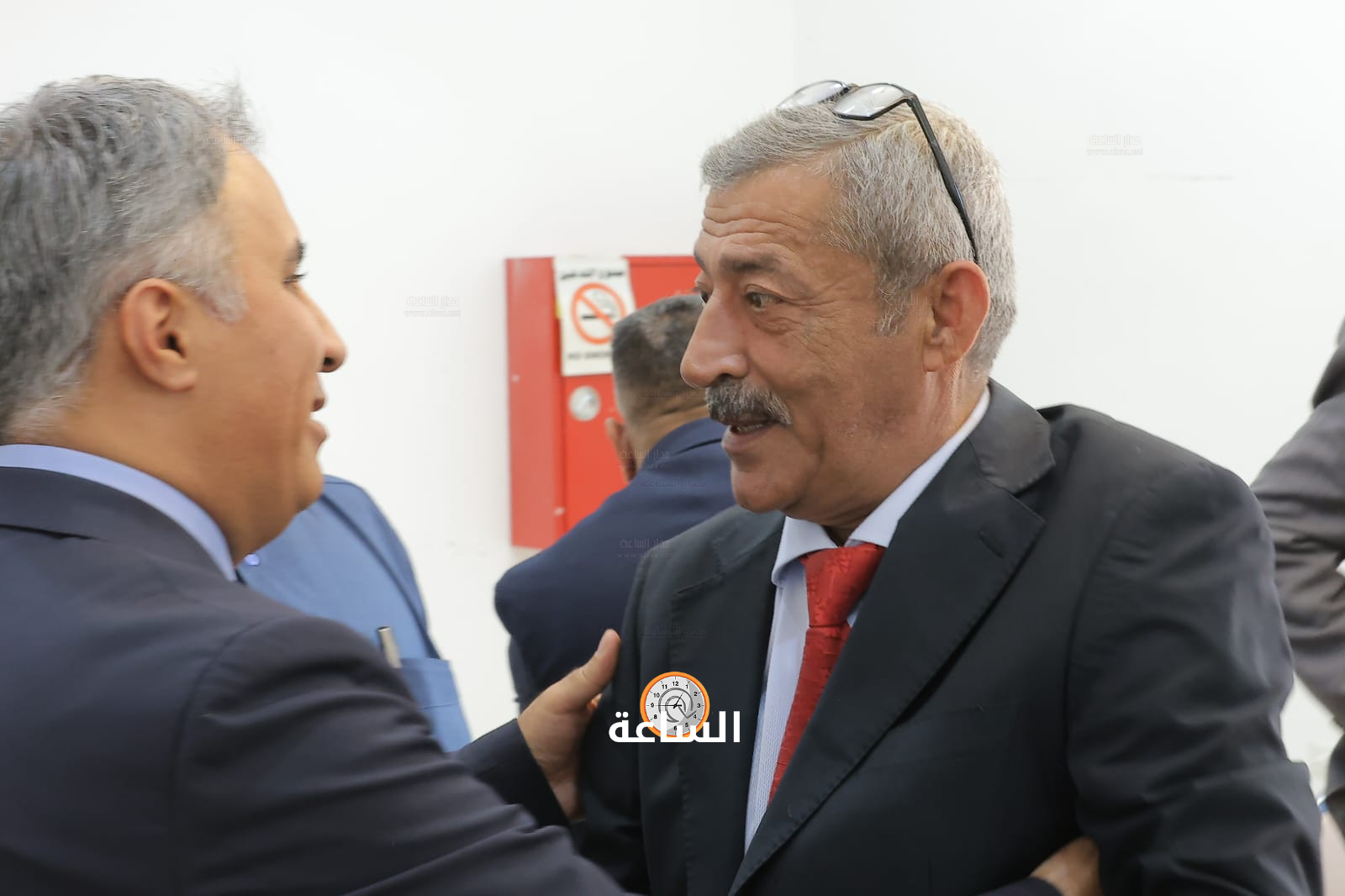 Madar Al-Saa Images 0.6544925936066104