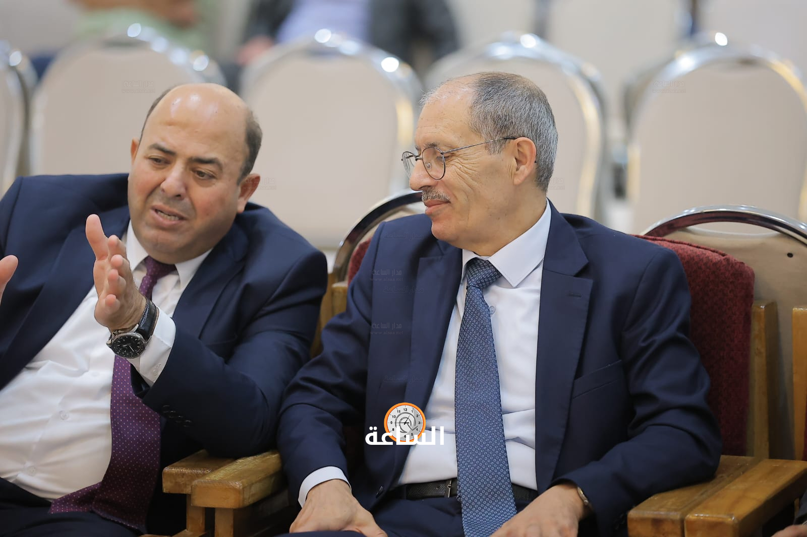 Madar Al-Saa Images 0.8249689230969149