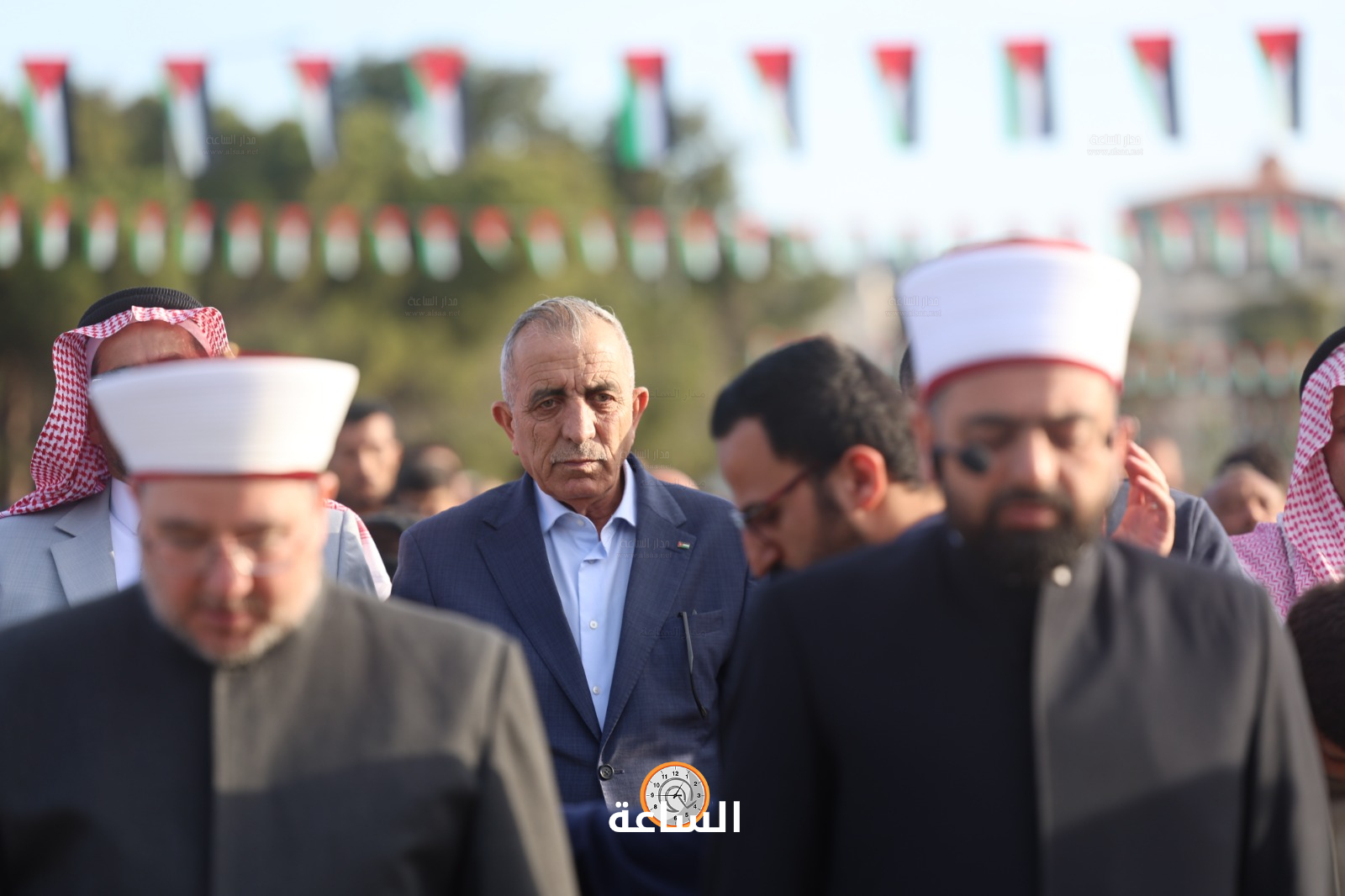 Madar Al-Saa Images 0.38470712661384976