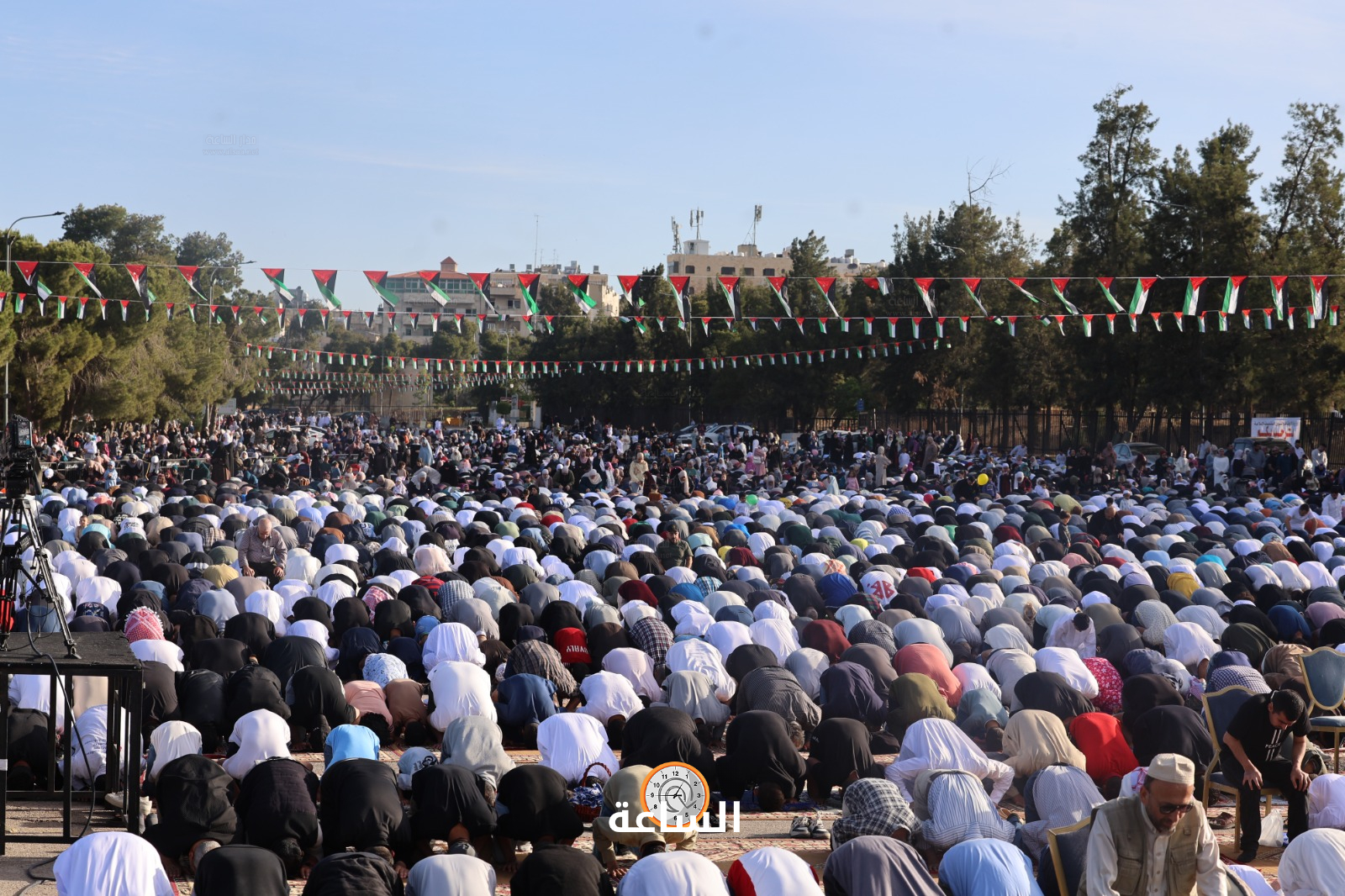 Madar Al-Saa Images 0.6912459908244601