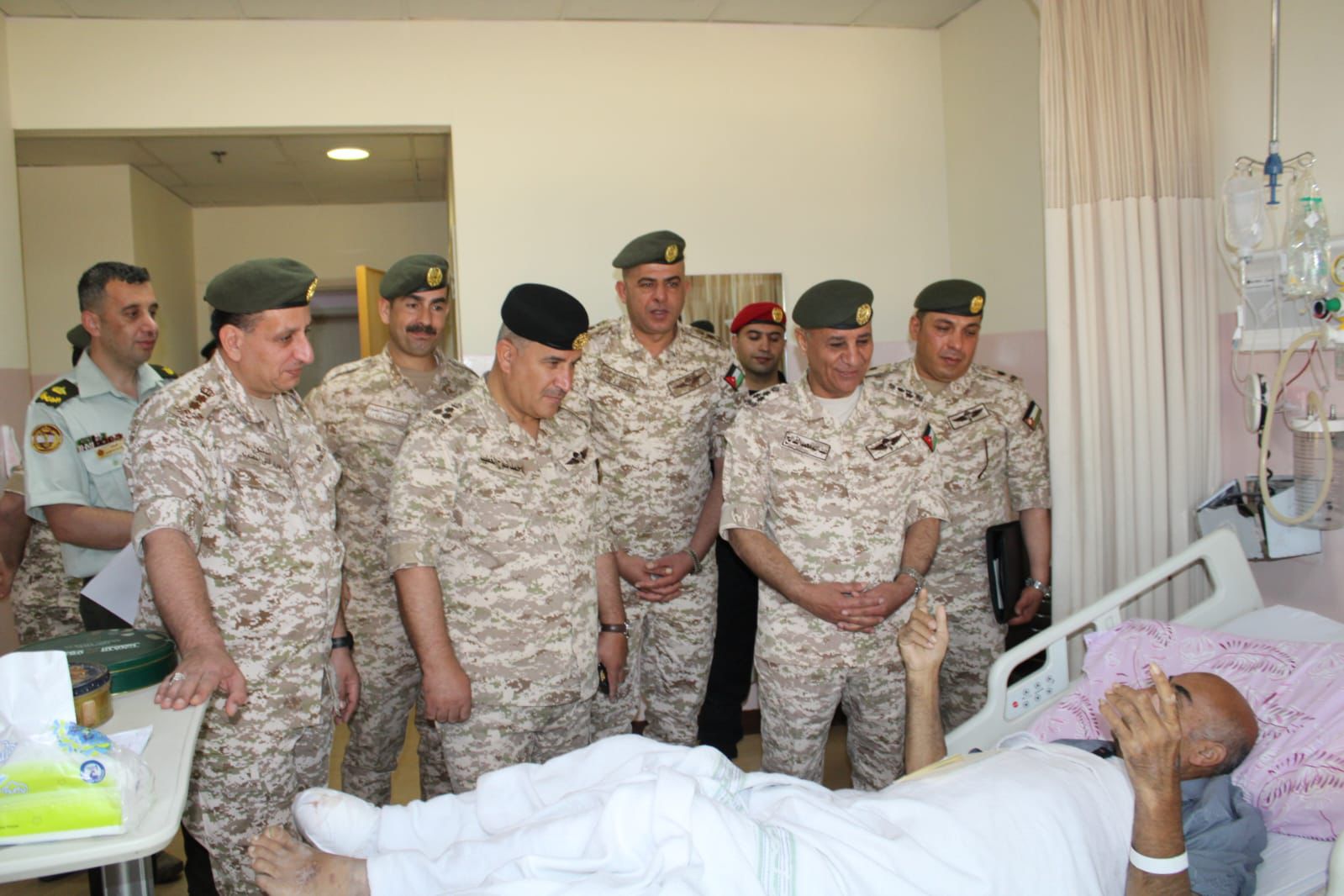 Madar Al-Saa Images 0.5149334036863297