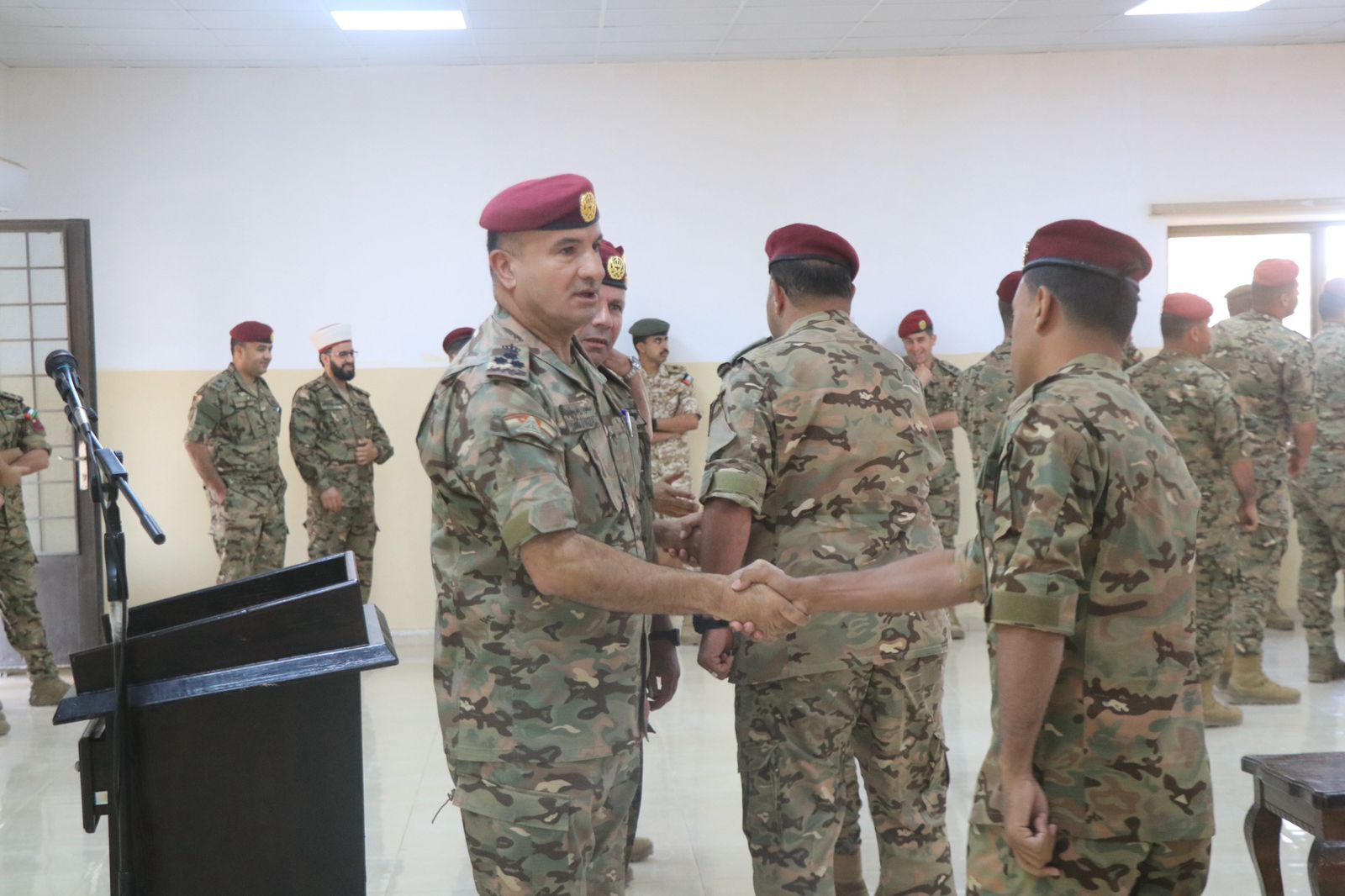 Madar Al-Saa Images 0.7355020207896243