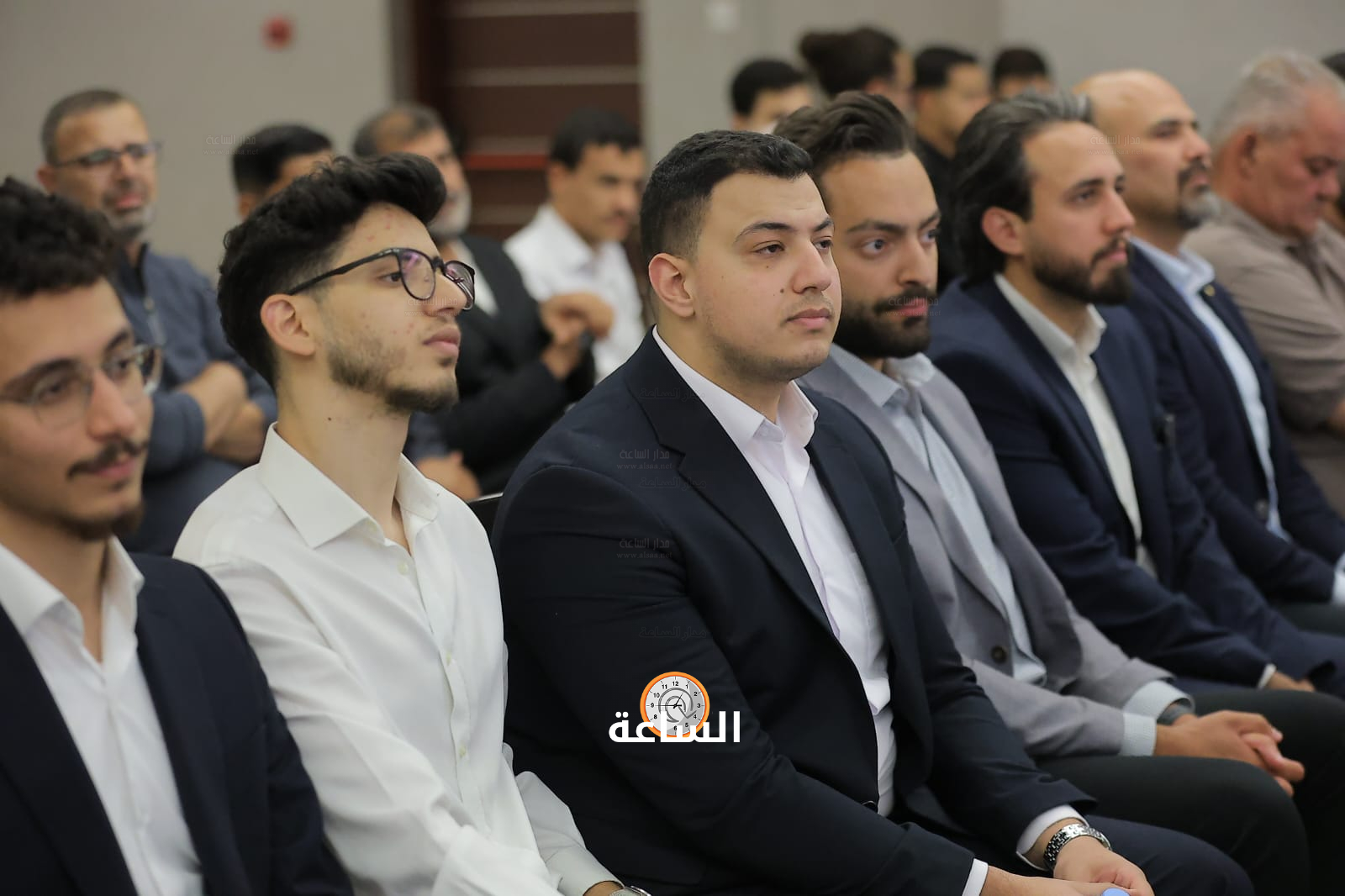 Madar Al-Saa Images 0.6817575356612514