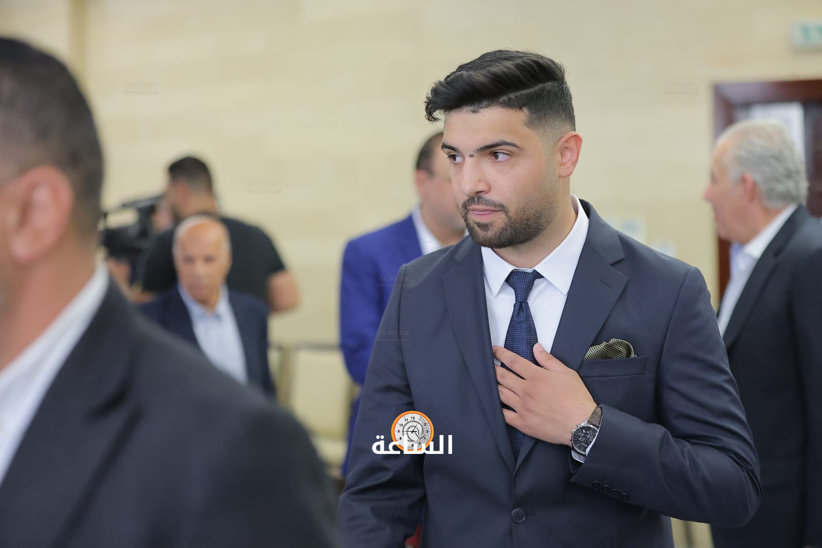 Madar Al-Saa Images 0.15522552367825826