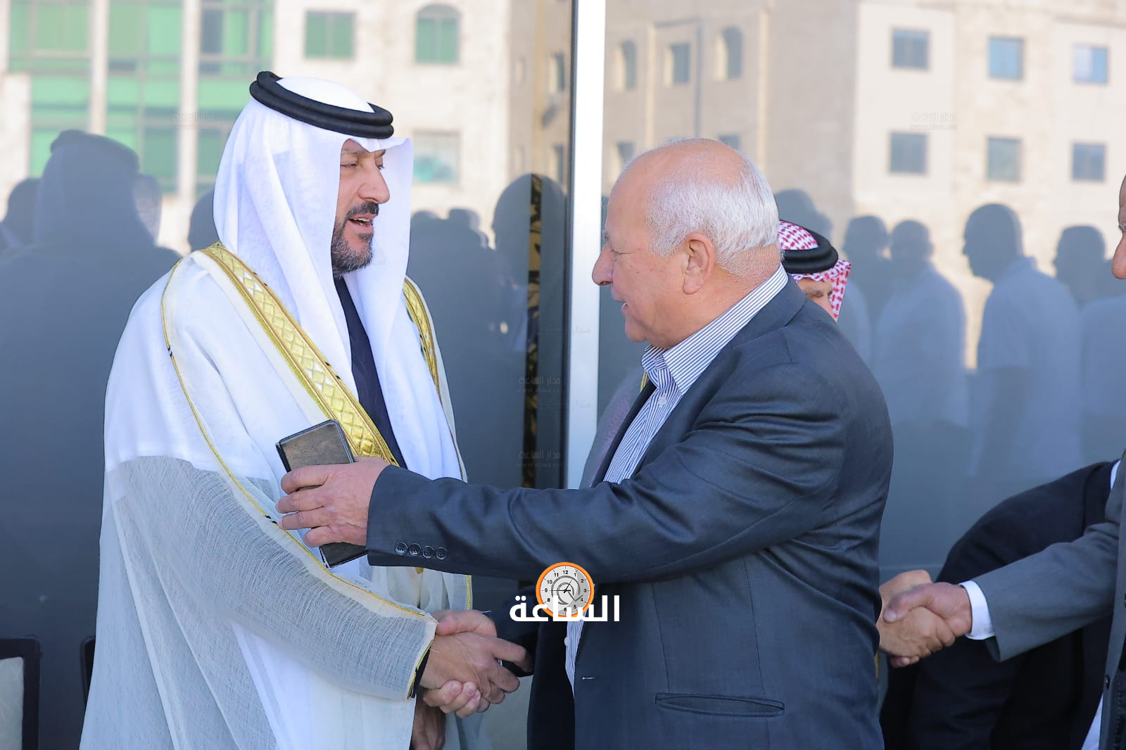Madar Al-Saa Images 0.31108159574597416