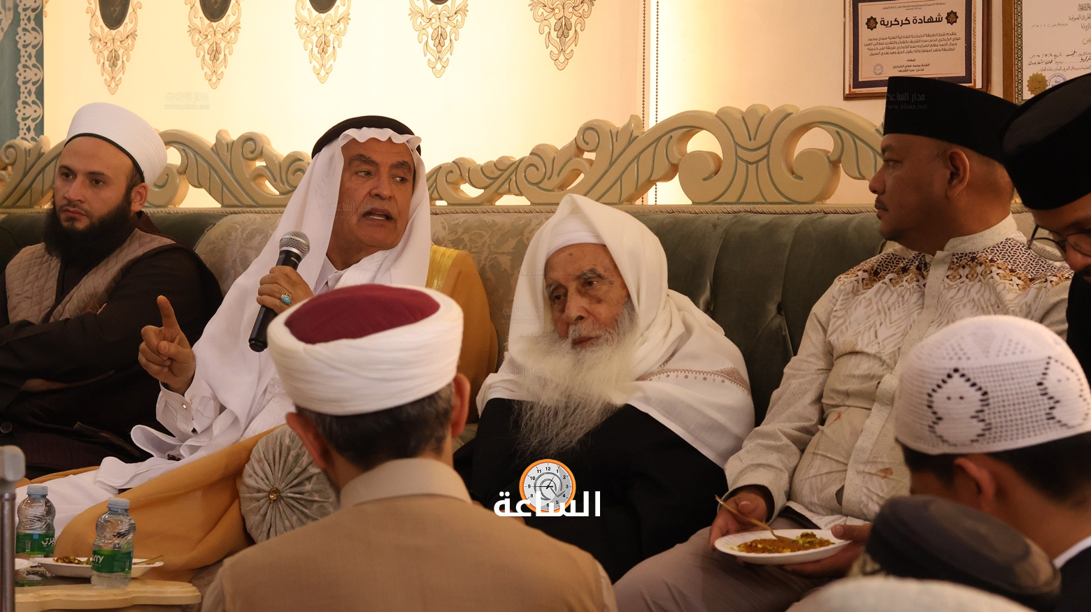 Madar Al-Saa Images 0.997963532175199