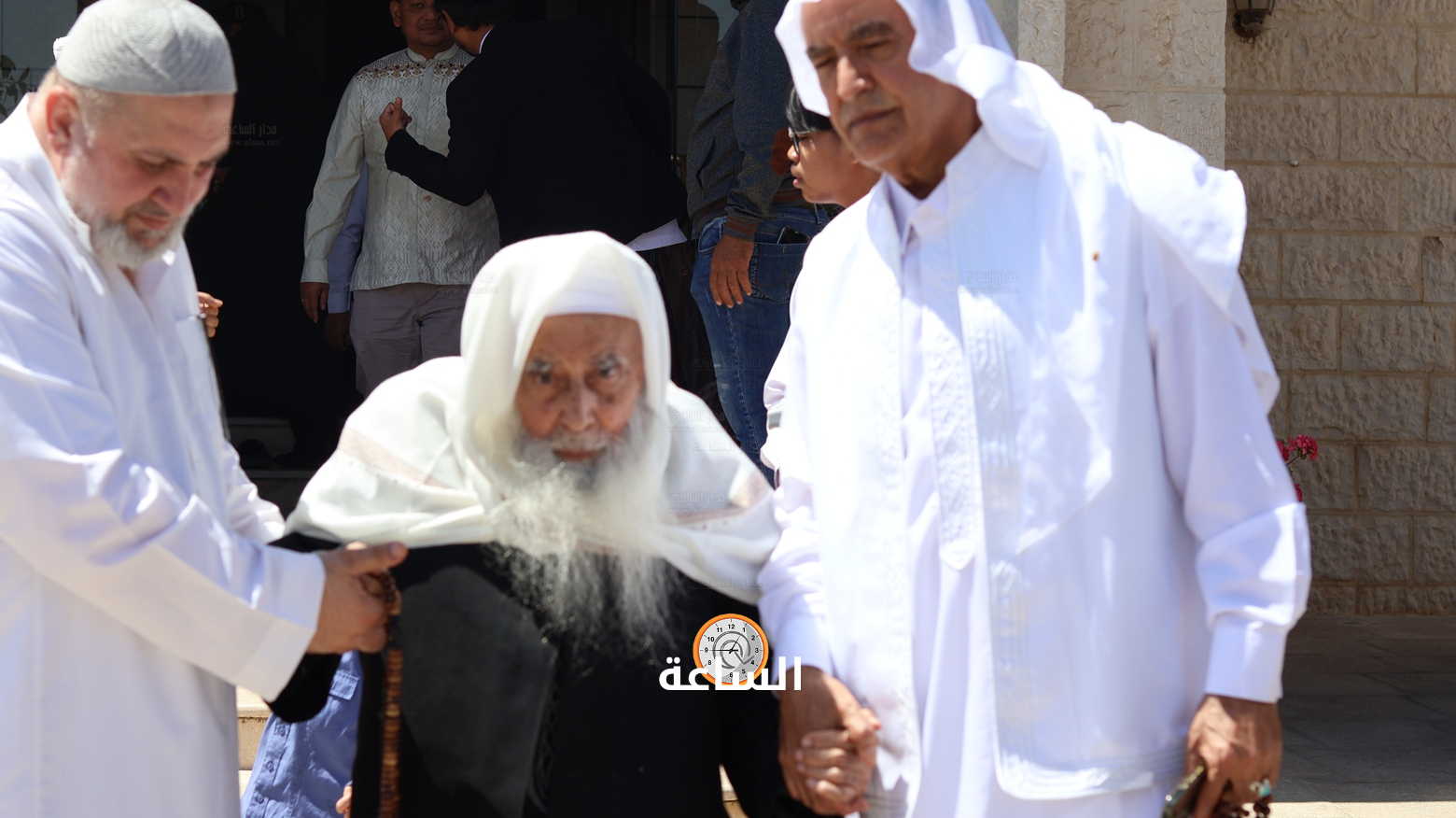 Madar Al-Saa Images 0.43491925163509526
