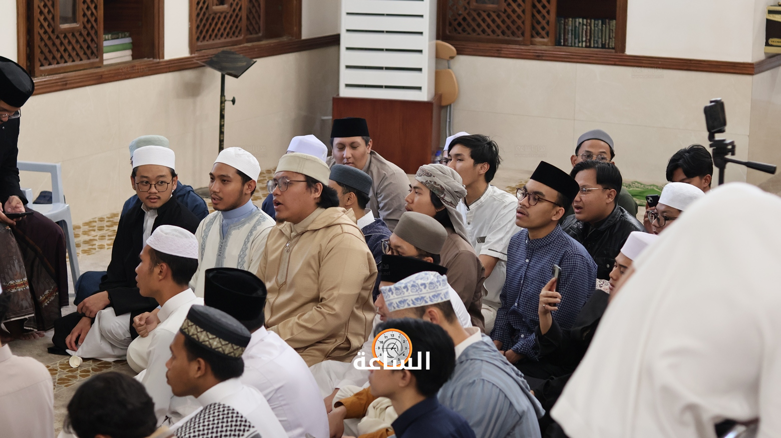 Madar Al-Saa Images 0.24281540295467385
