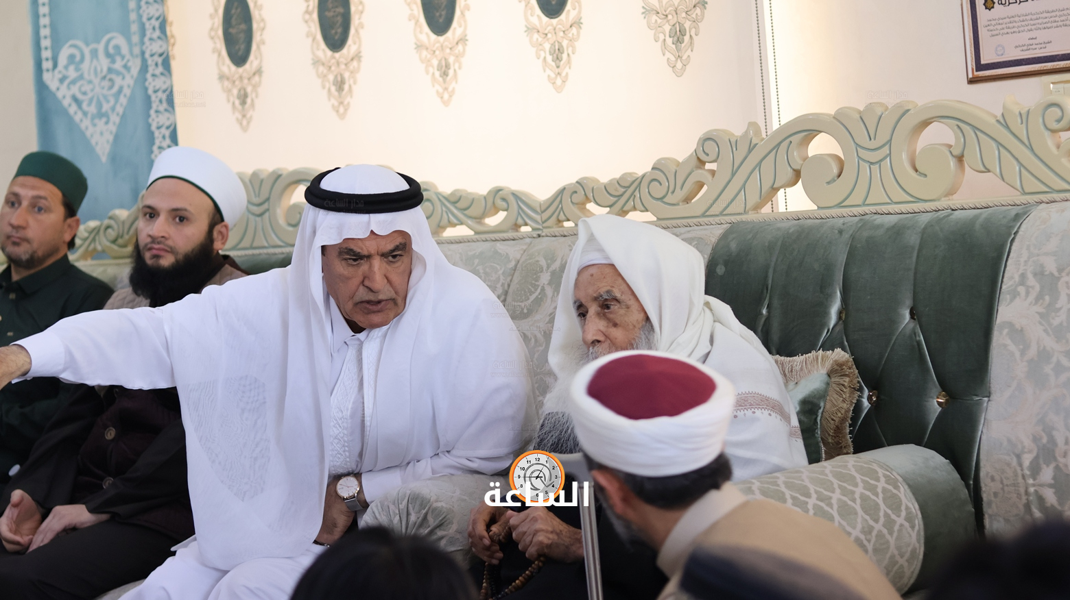 Madar Al-Saa Images 0.40856036436147225