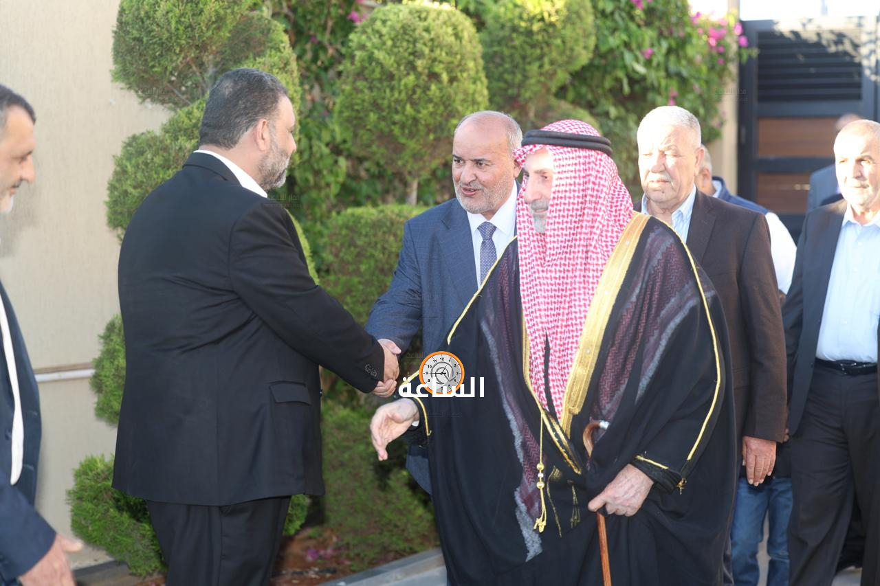 Madar Al-Saa Images 0.042666681038366905