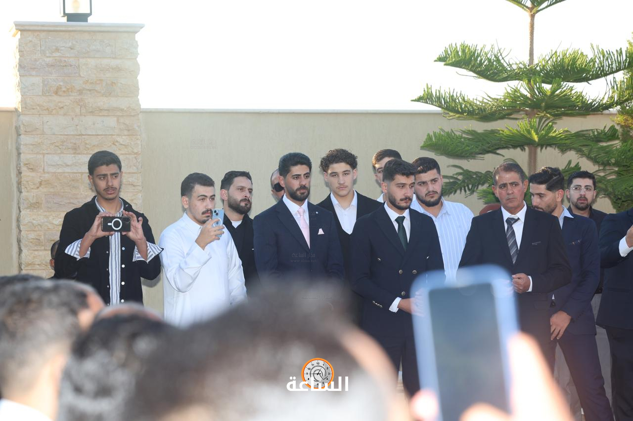 Madar Al-Saa Images 0.8053718346868137